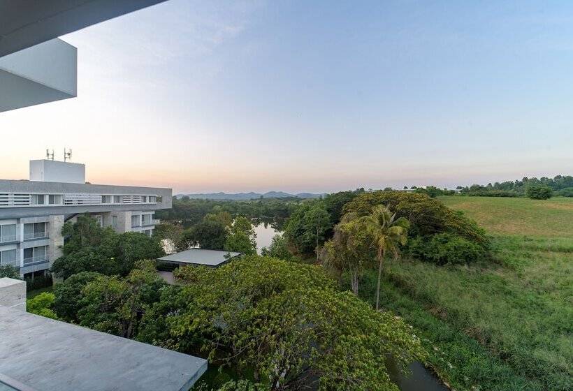 The Gallery Khao Yai Hotel And Residence