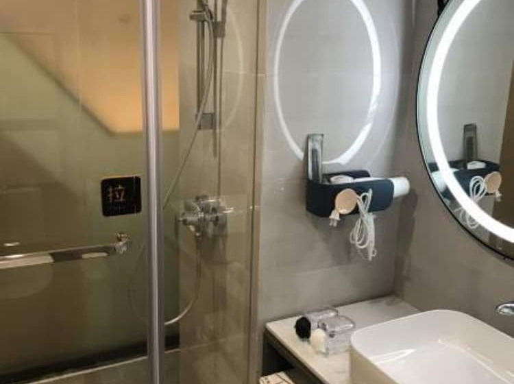 Tianguo Cuican Apartment