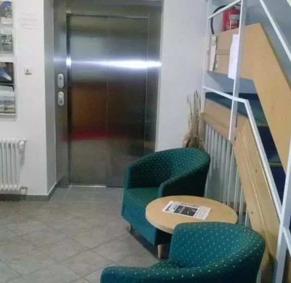 Hotelli Haus Der Begegnung