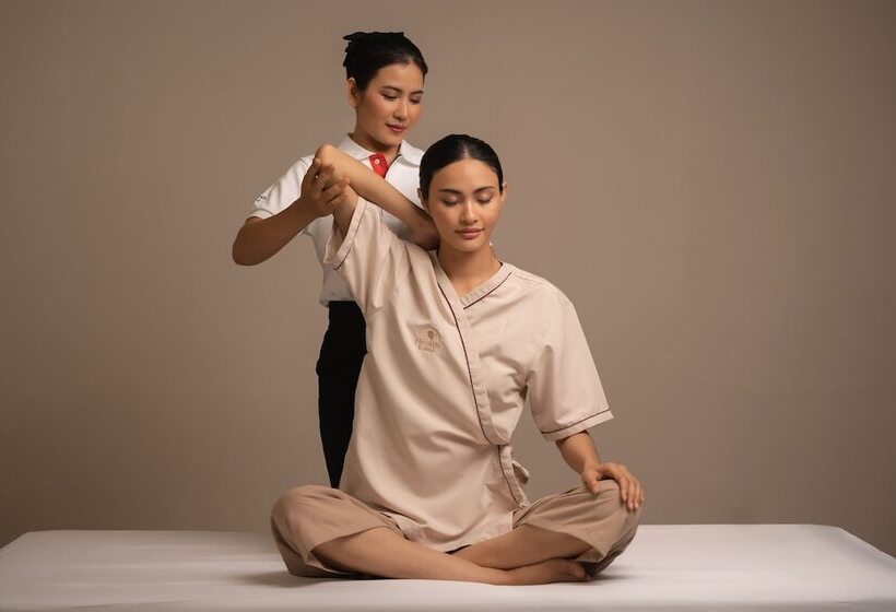 Health Land Resort & Spa