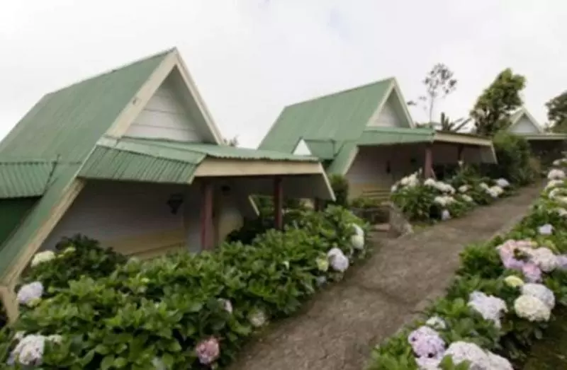 Hotelli Hortensias Chalets Vara Blanca