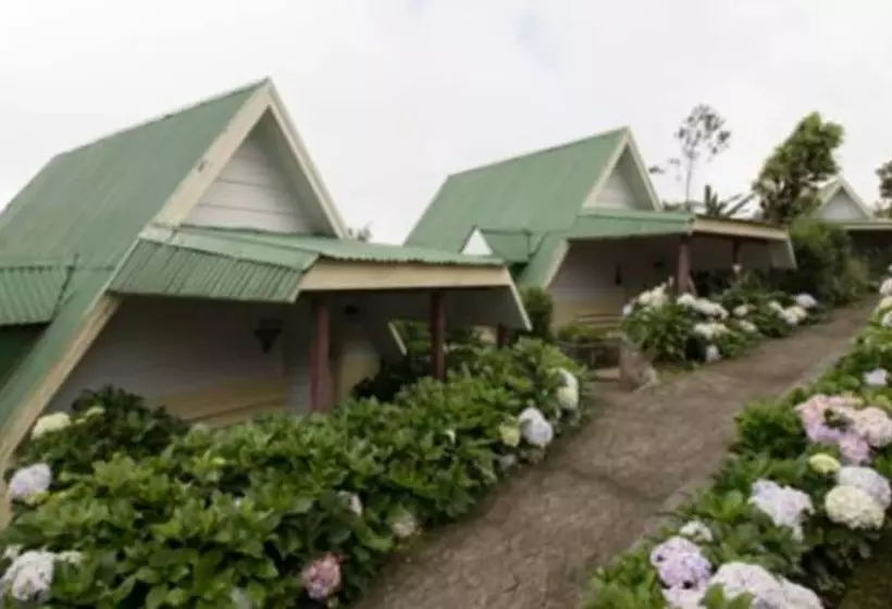 Hotelli Hortensias Chalets Vara Blanca