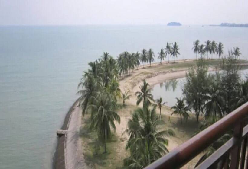 هتل Paradise Lagoon Apartment