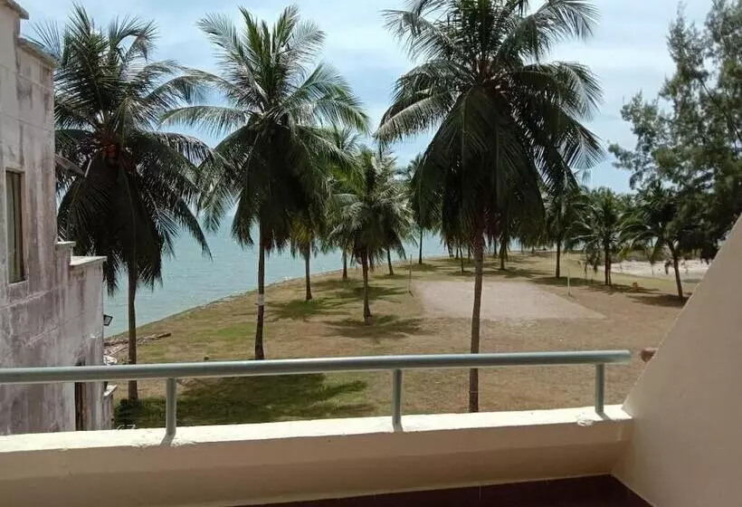 ホテル Paradise Lagoon Apartment