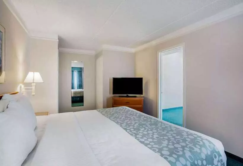 هتل Baymont By Wyndham Abilene