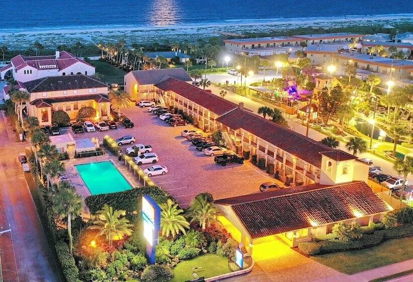 Отель La Fiesta Ocean Inn & Suites
