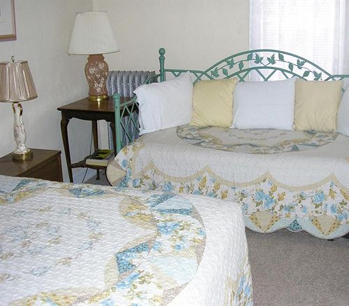 호텔 La Plaza Historic & Restaurant