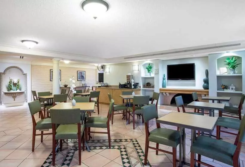 酒店 La Quinta Inn By Wyndham Huntsville Research Park