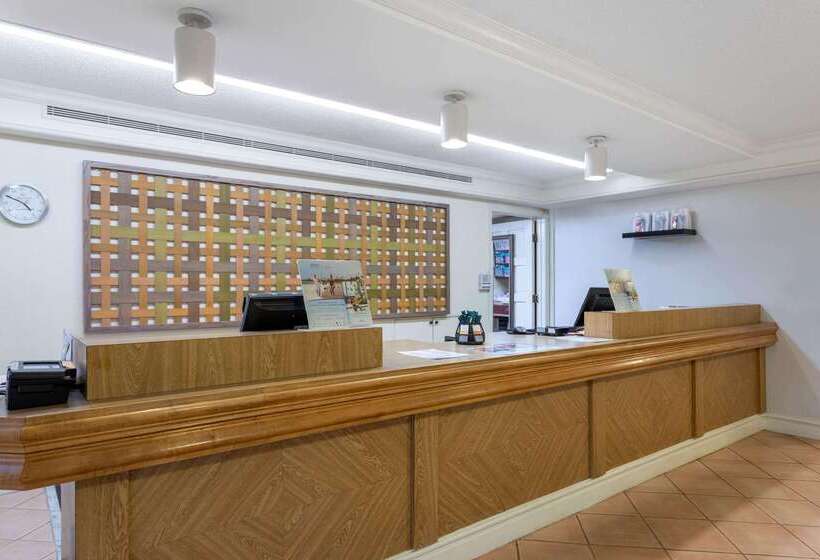 ホテル La Quinta Inn By Wyndham Huntsville Research Park