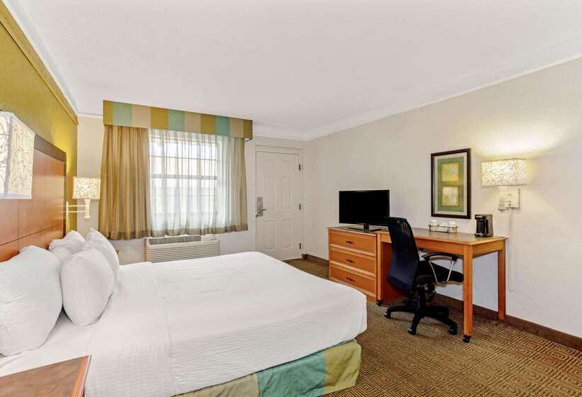 ホテル La Quinta Inn By Wyndham Orlando Airport West