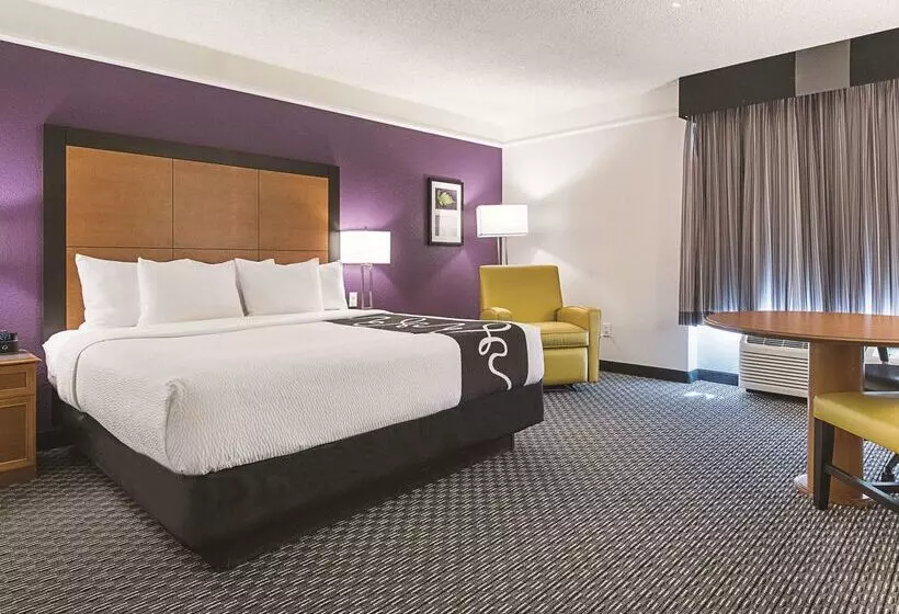 호텔 La Quinta Inn By Wyndham San Marcos