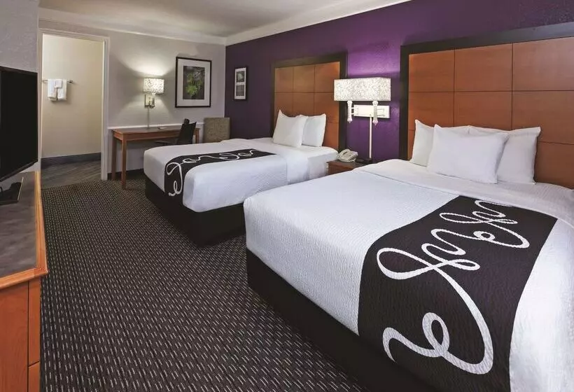 호텔 La Quinta Inn By Wyndham San Marcos