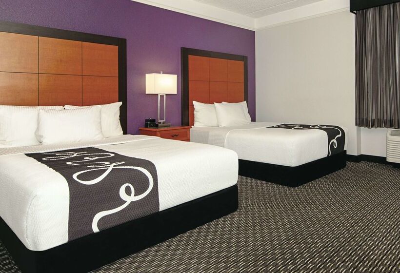 فندق La Quinta Inn & Suites By Wyndham Ontario Airport