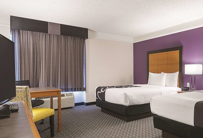 فندق La Quinta Inn & Suites By Wyndham Ontario Airport