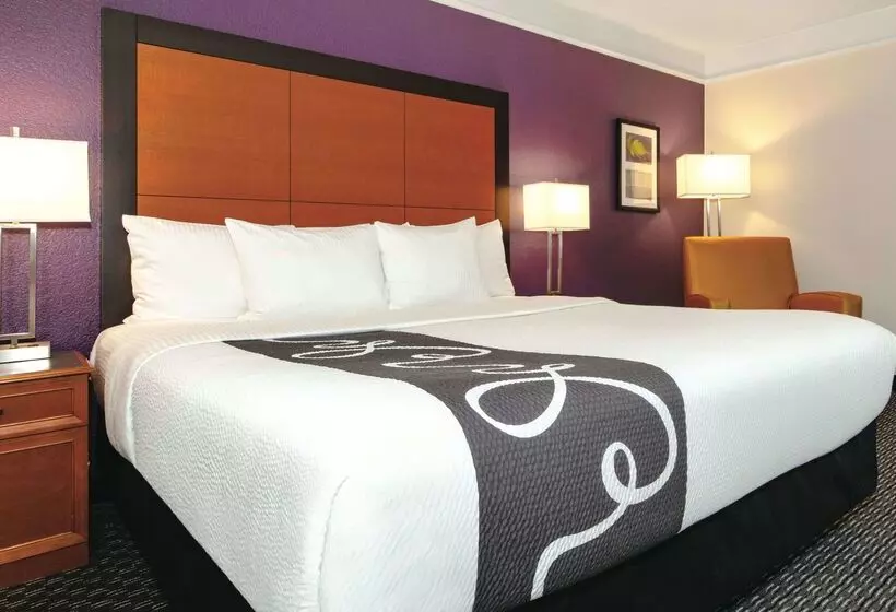 酒店 La Quinta Inn & Suites By Wyndham Ontario Airport