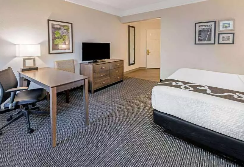 هتل La Quinta By Wyndham Orem University Pwy Provo