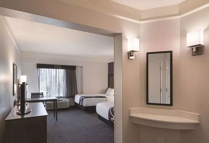 هتل La Quinta By Wyndham Orem University Pwy Provo