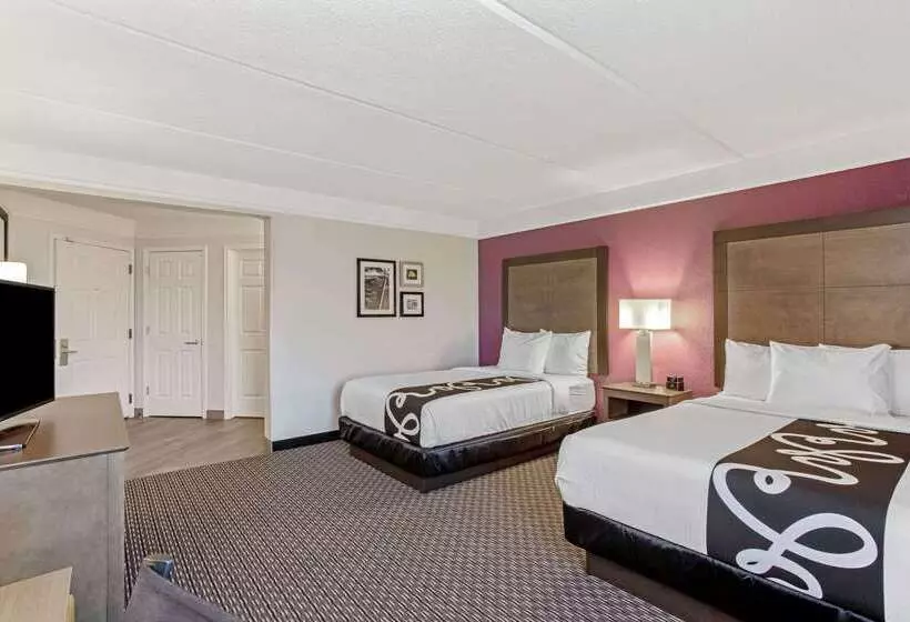 هتل La Quinta Inn & Suites By Wyndham Panama City