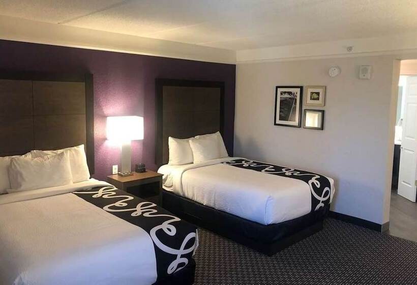 فندق La Quinta Inn & Suites By Wyndham Panama City