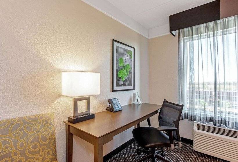 فندق La Quinta Inn & Suites By Wyndham Panama City