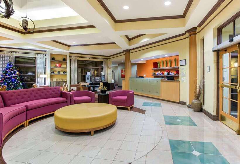 فندق La Quinta By Wyndham Raleigh Cary