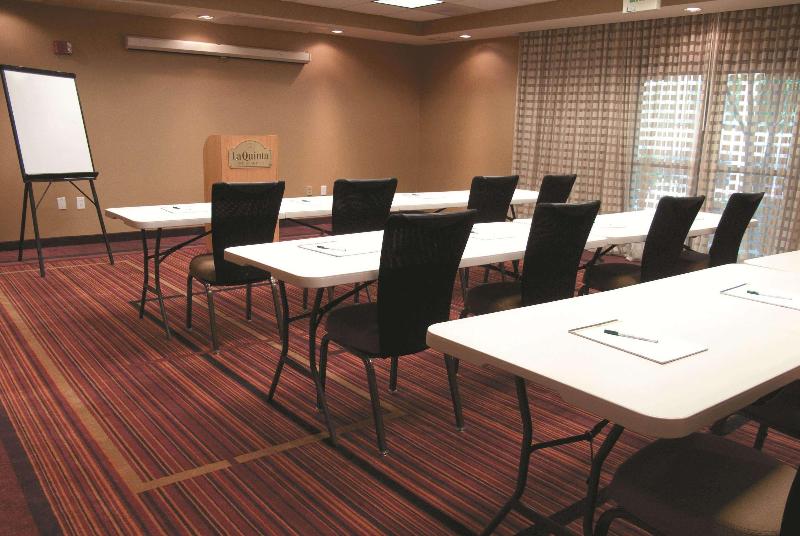 فندق La Quinta By Wyndham Raleigh Cary