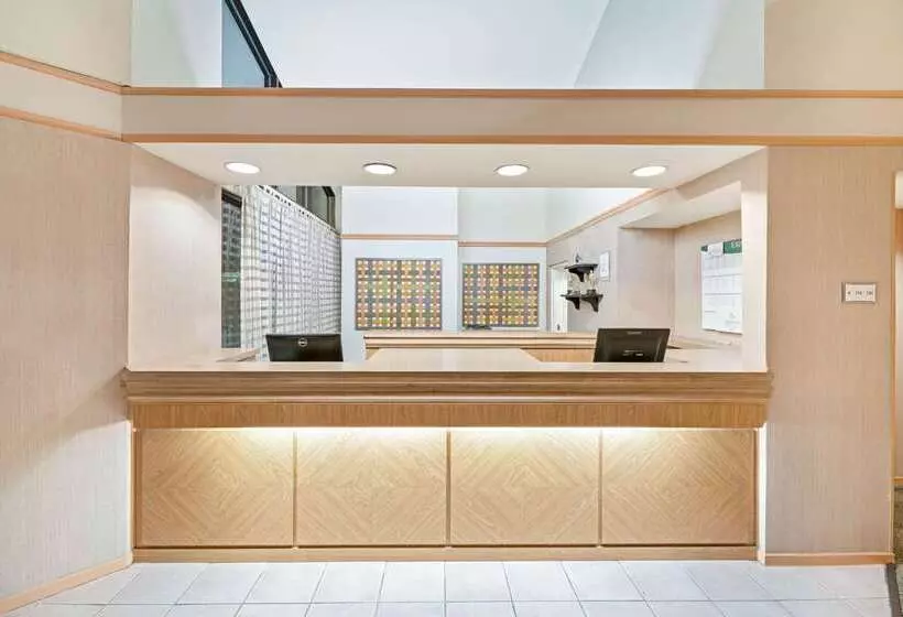 호텔 La Quinta By Wyndham Salt Lake City Layton