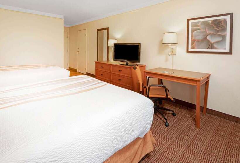 فندق La Quinta By Wyndham Salt Lake City Layton