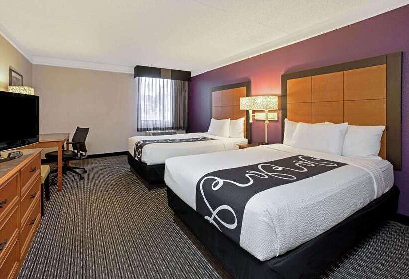 فندق La Quinta By Wyndham Tacoma Seattle