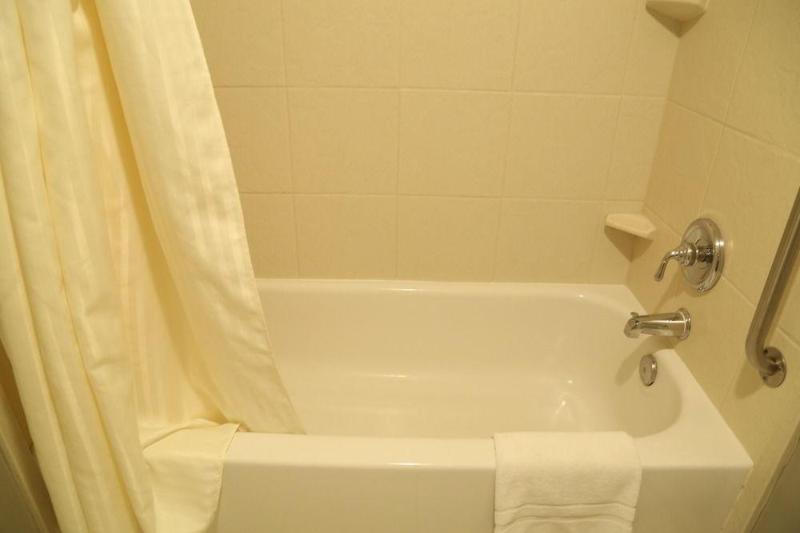 Otel Laguna Hills Lodgeirvine Spectrum