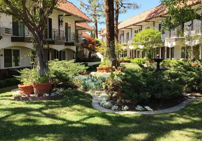 ホテル Laguna Hills Lodgeirvine Spectrum