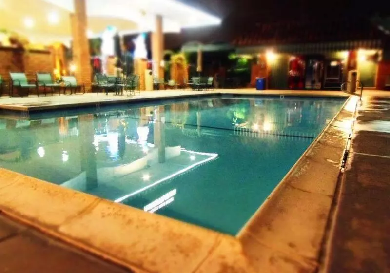 ホテル Laguna Hills Lodgeirvine Spectrum