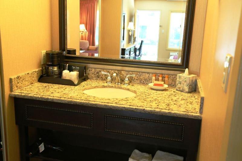 Otel Laguna Hills Lodgeirvine Spectrum