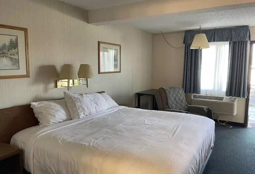 Отель Landmark Inn