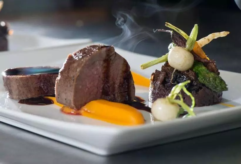 ホテル The Lincoln Inn & Restaurant At The Covered Bridge