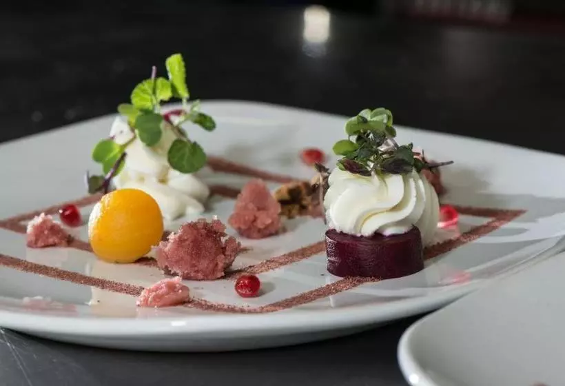 ホテル The Lincoln Inn & Restaurant At The Covered Bridge