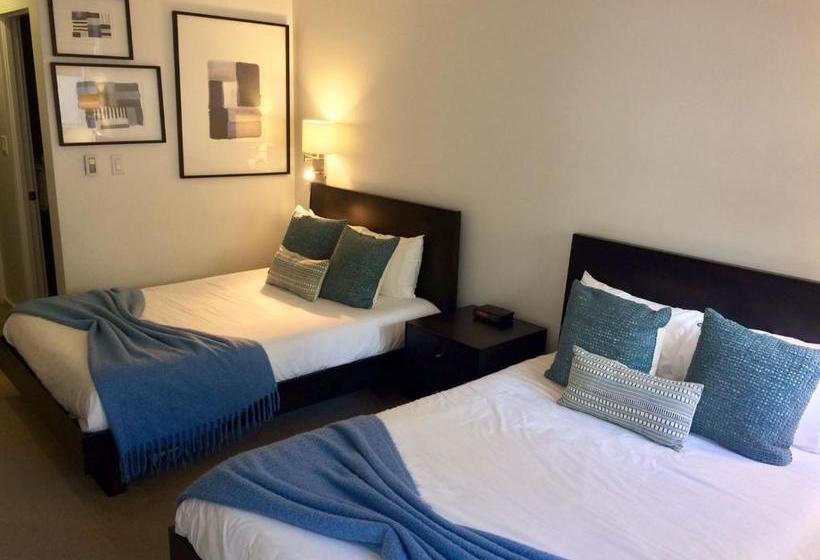 هتل Lodge At Lionshead