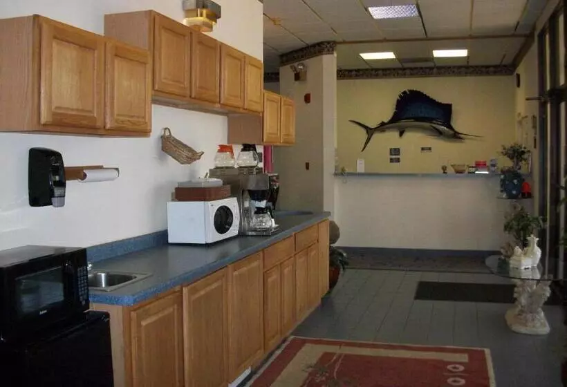 Отель Lodi Valley Suites