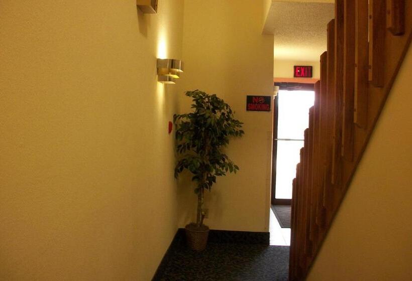 Отель Lodi Valley Suites