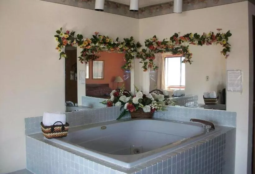 Отель Lodi Valley Suites