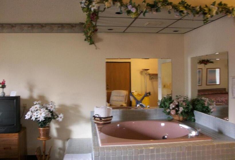 Отель Lodi Valley Suites