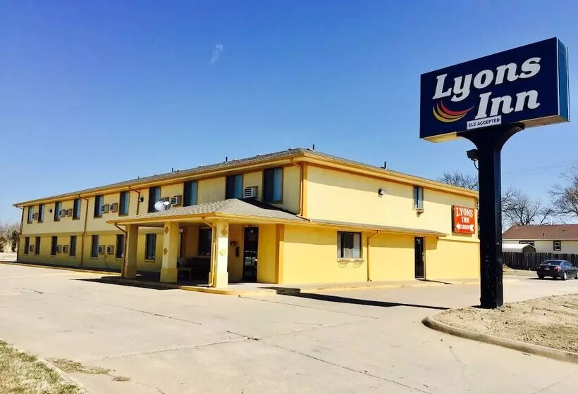 ホテル Lyons Inn