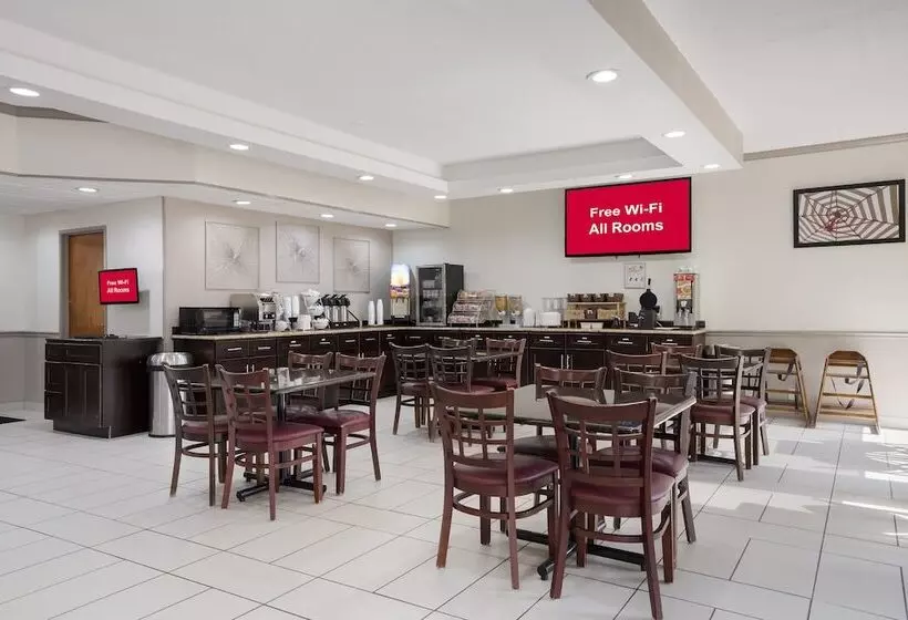 فندق Red Roof Inn & Suites Jacksonville, Nc