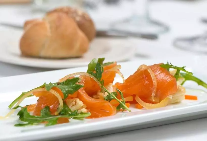 ホテル The Lincoln Inn & Restaurant At The Covered Bridge