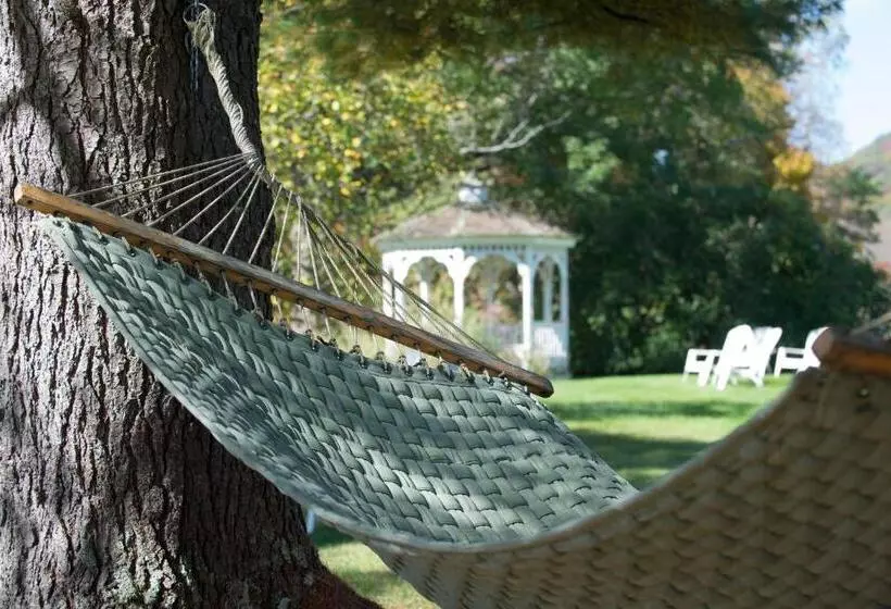 ホテル The Lincoln Inn & Restaurant At The Covered Bridge