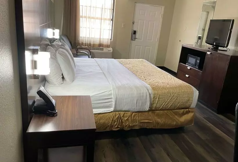 ホテル Travelodge By Wyndham Tuscaloosa