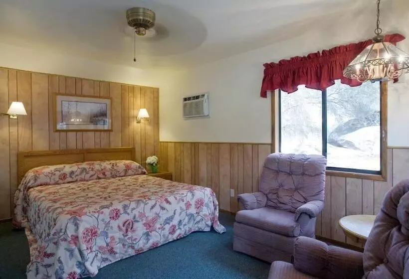 Lazy J Ranch Motel
