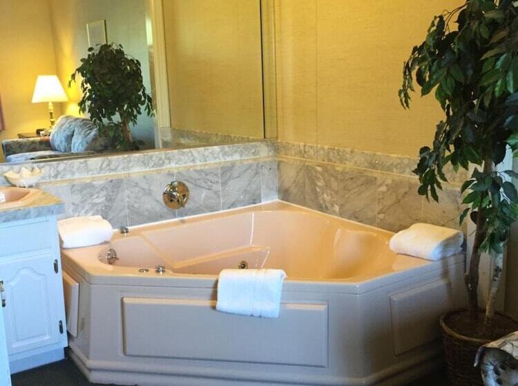 Motel Lockport Inn And Suites