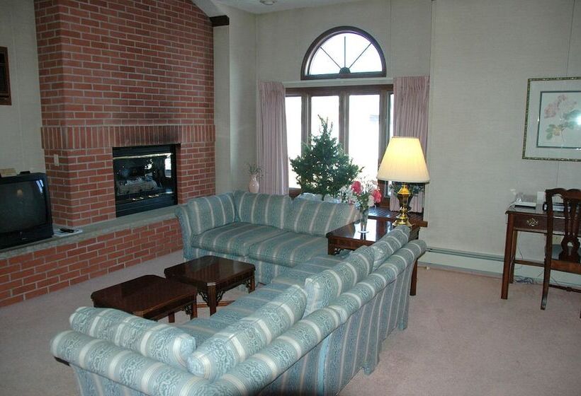 Motel Lockport Inn And Suites