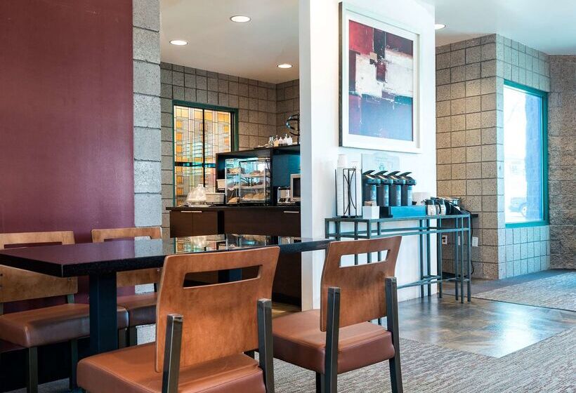 渡假胜地  Best Western Plus Sundial